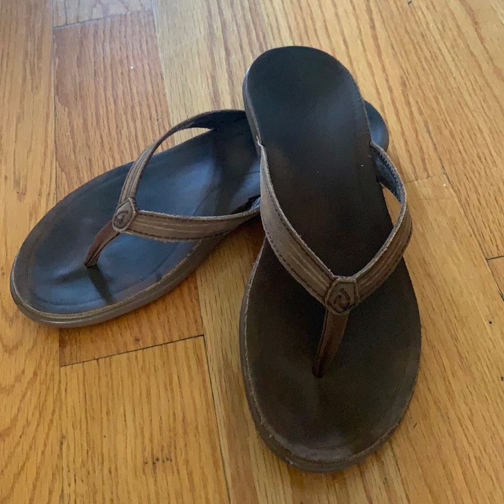 Olukai Aukai women’s flip flops sz 7
